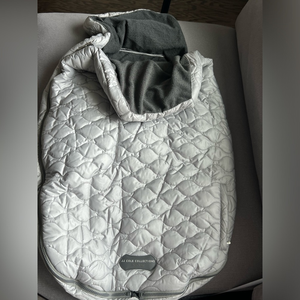 JJ Cole Urban Bundle Me - Gray Thermapluah Weather Resistant